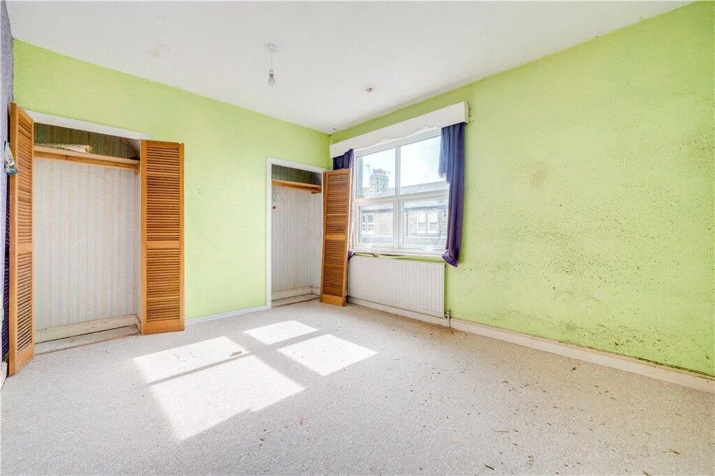 2 bed Terraced