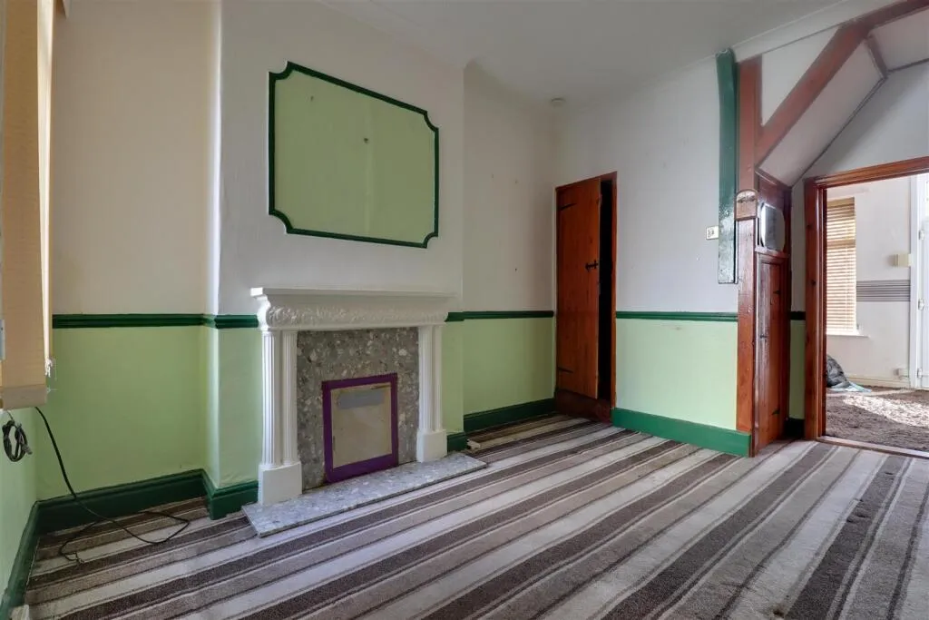 2 bed Terraced