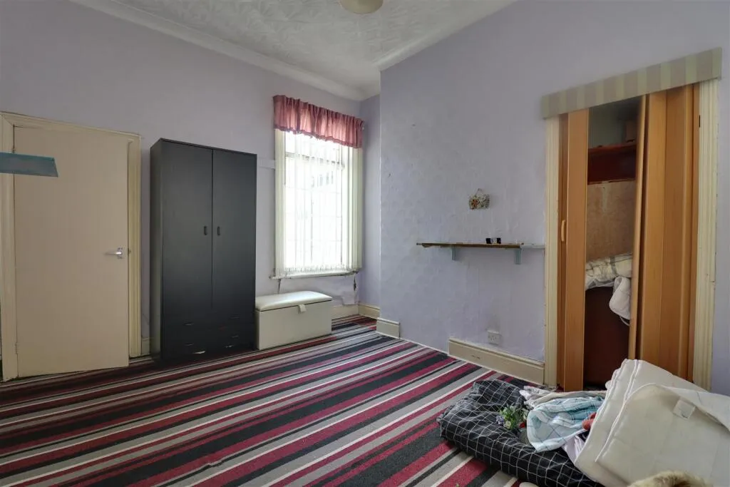2 bed Terraced
