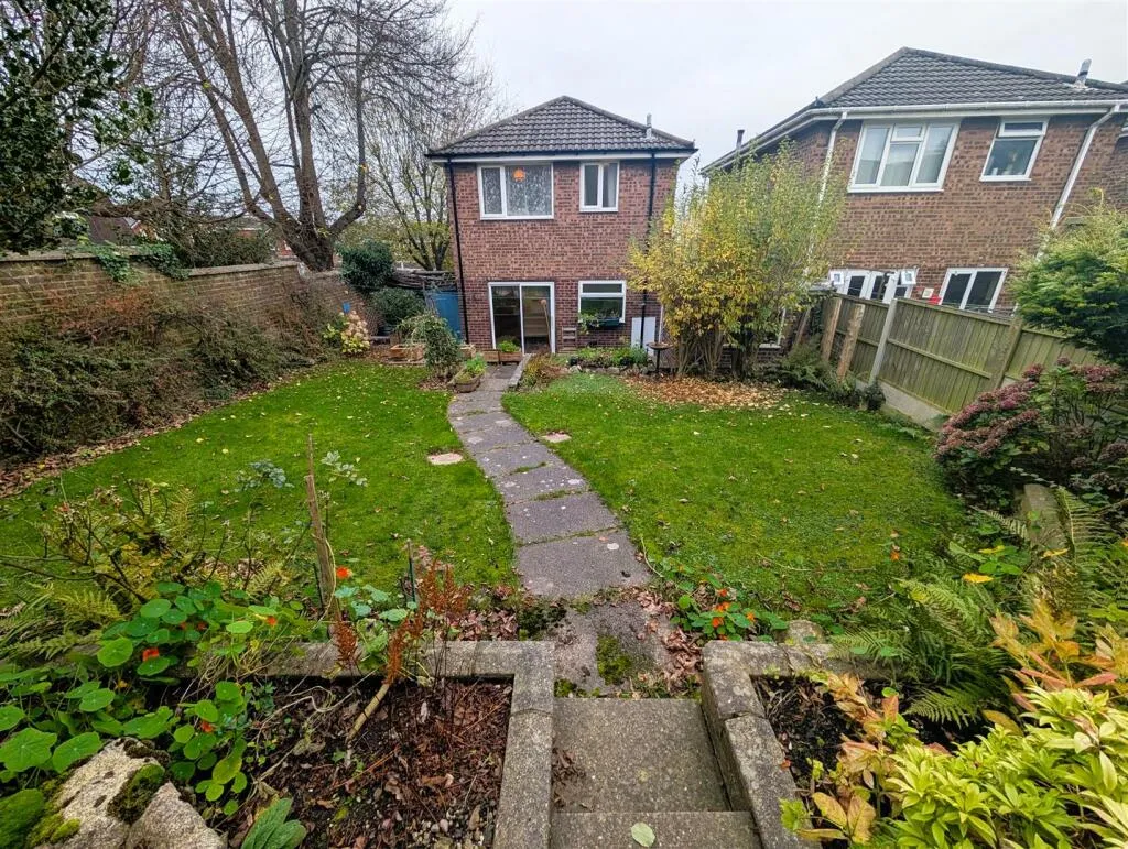 3 bed Detached
