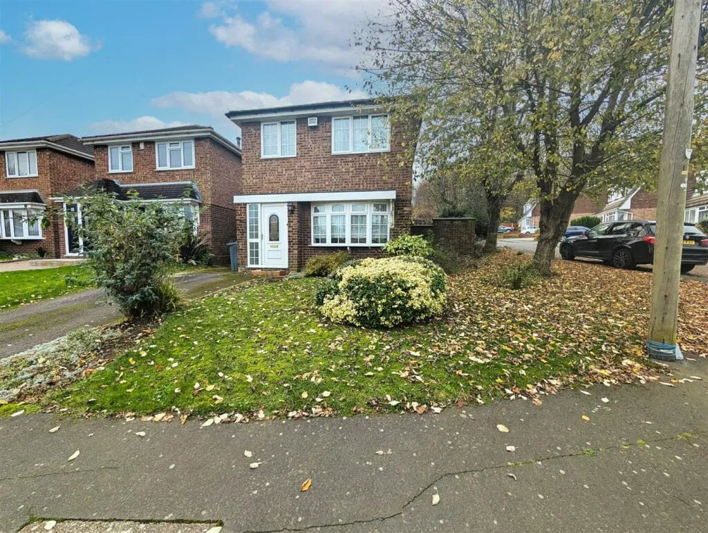 3 bed Detached