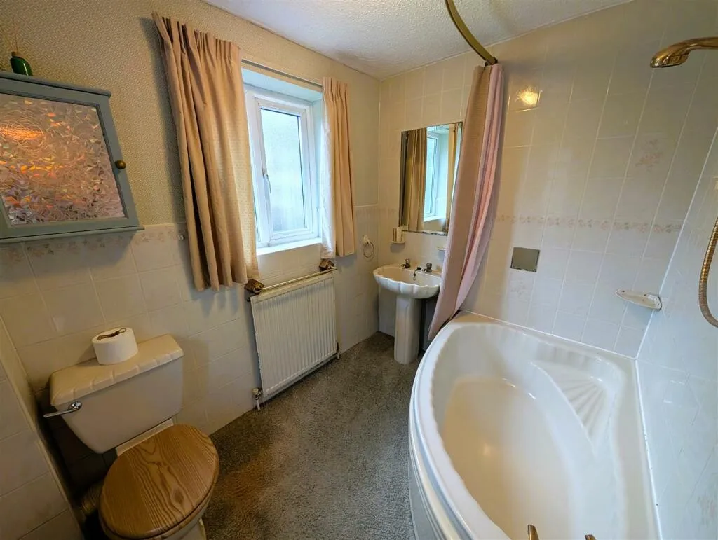 3 bed Detached
