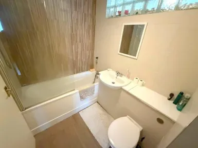 2 bed Apartment