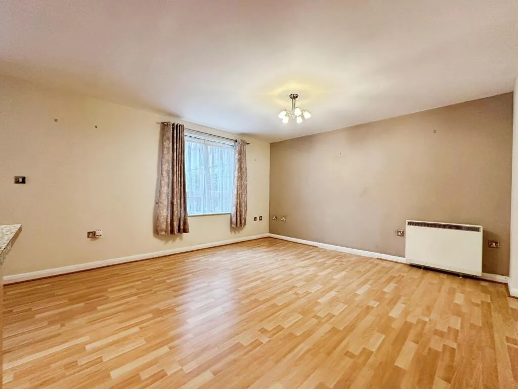 2 bed Apartment