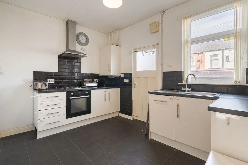 2 bed Terraced