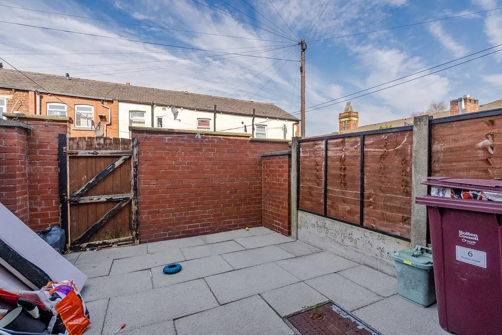 2 bed Terraced