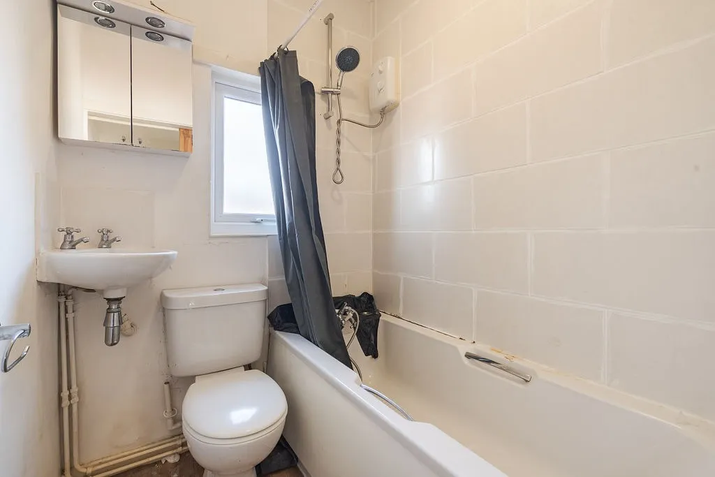 2 bed Terraced