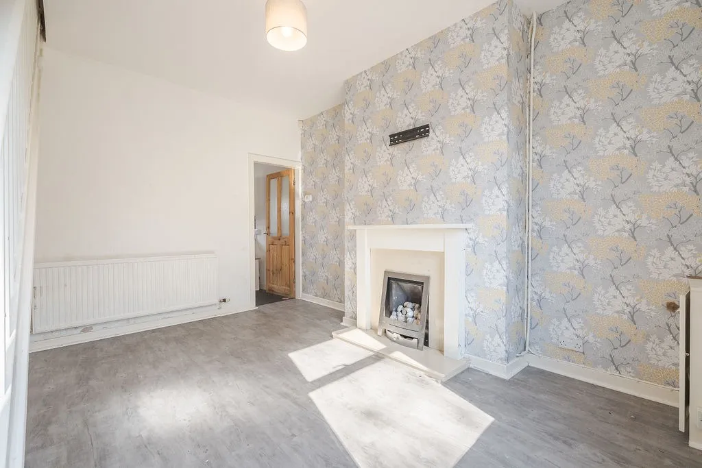2 bed Terraced