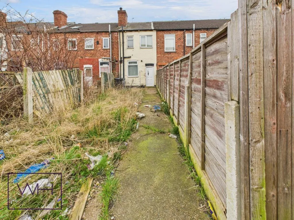 2 bed Terraced
