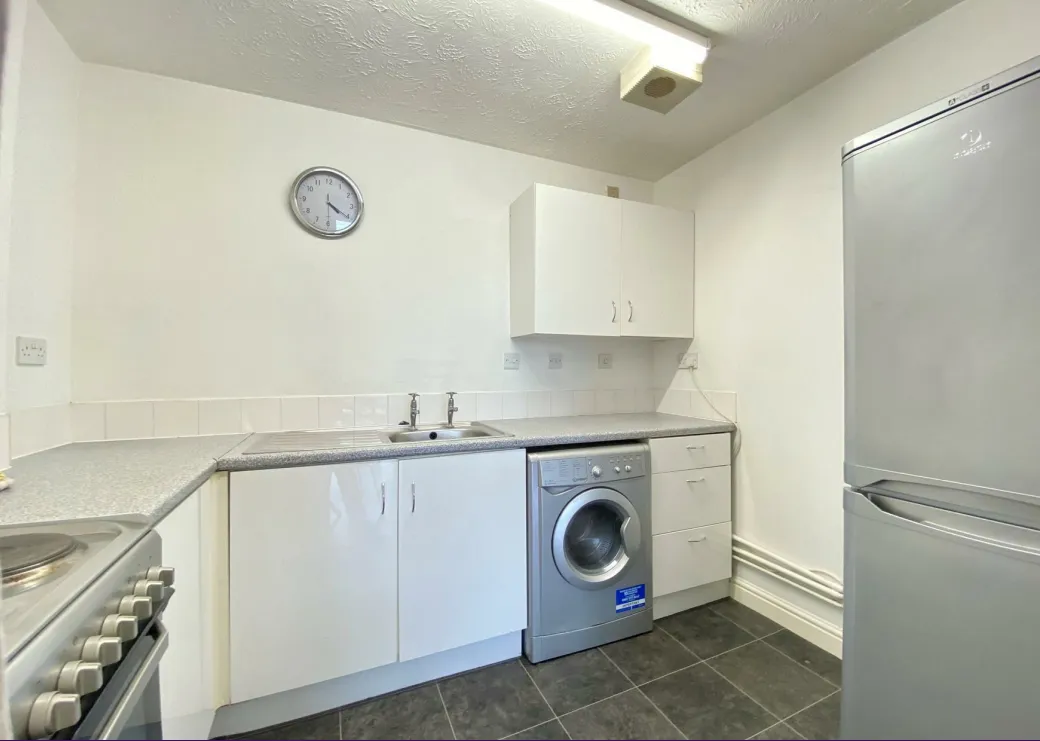 1 bed Apartment