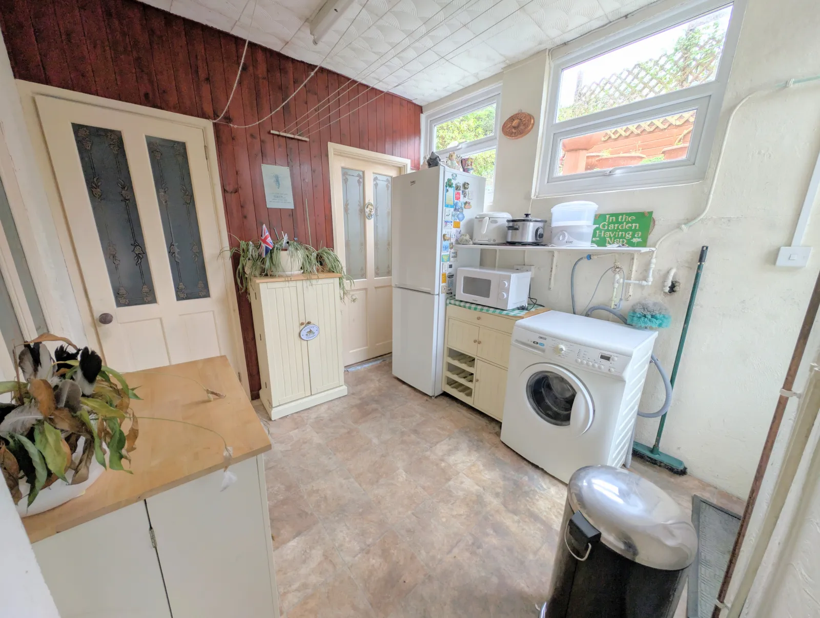 4 bed Terraced