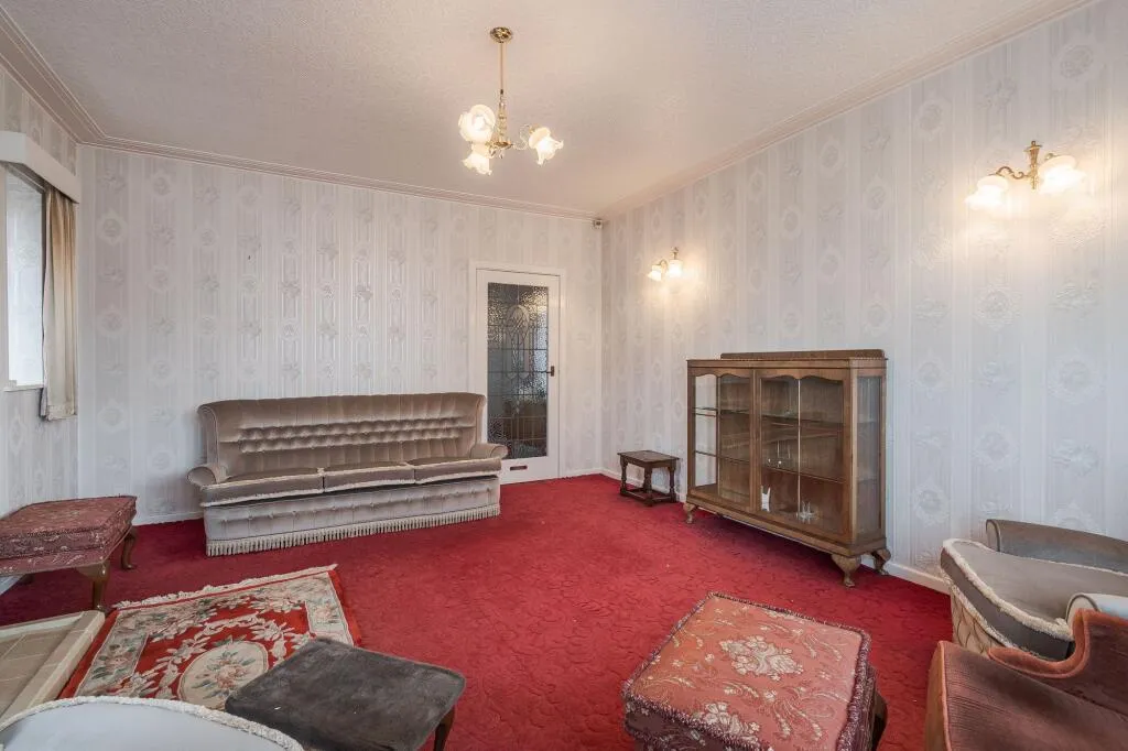 2 bed Detached