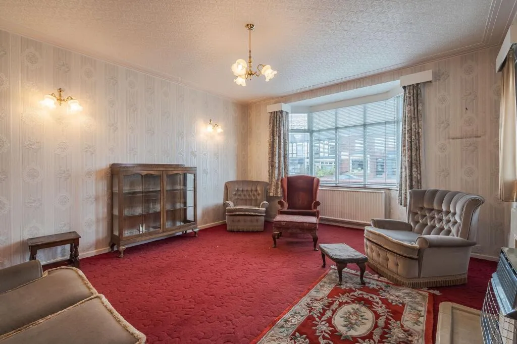 2 bed Detached