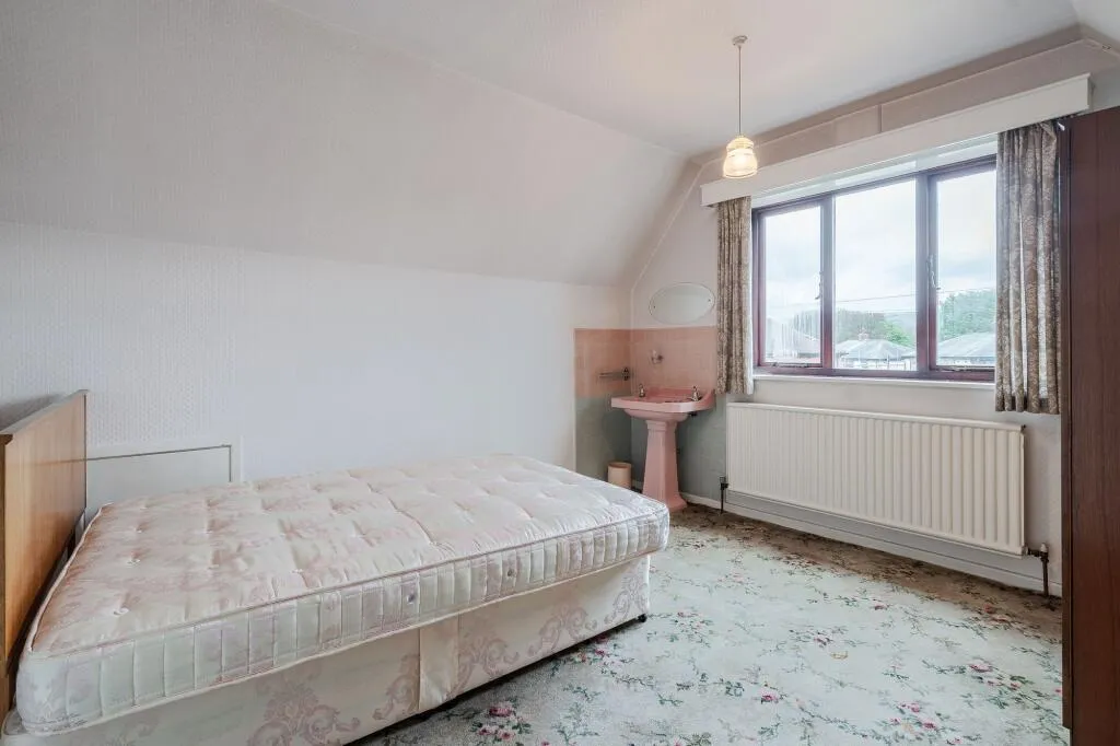2 bed Detached