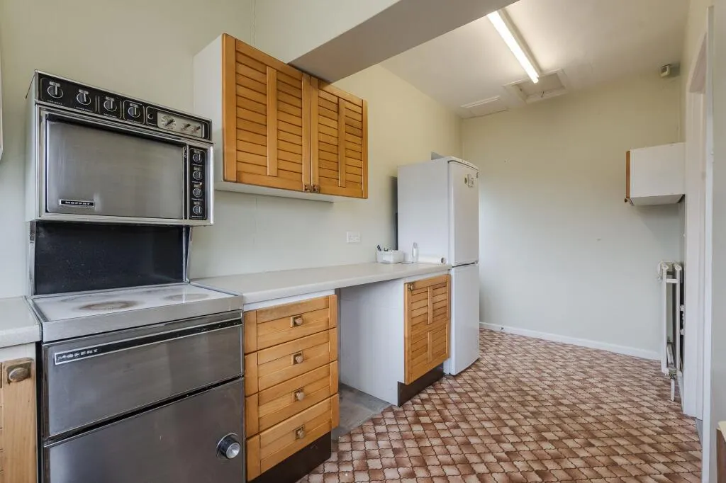 2 bed Detached