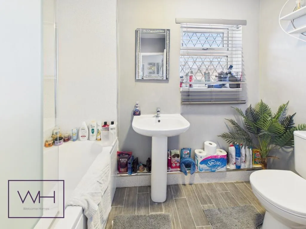 3 bed Semi-Detached