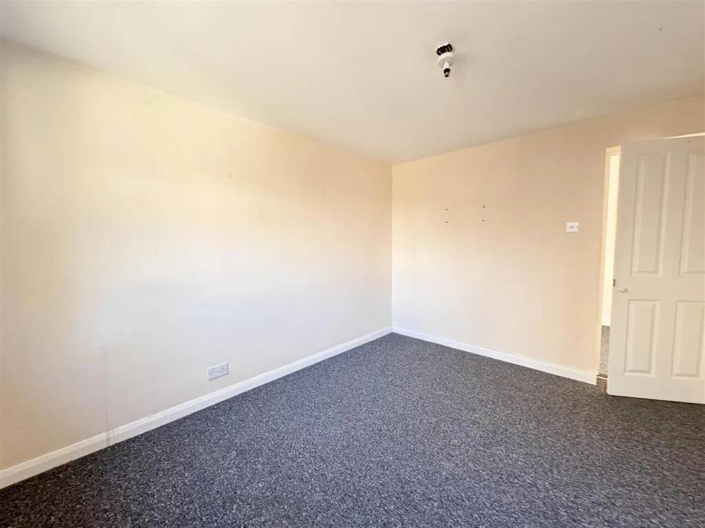 1 bed Apartment