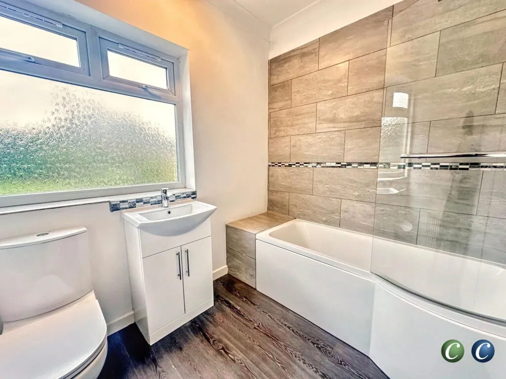 3 bed Detached Bungalow