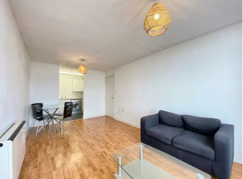 1 bed Apartment