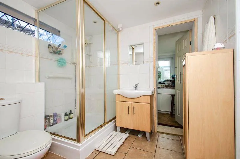3 bed Semi-Detached Bungalow