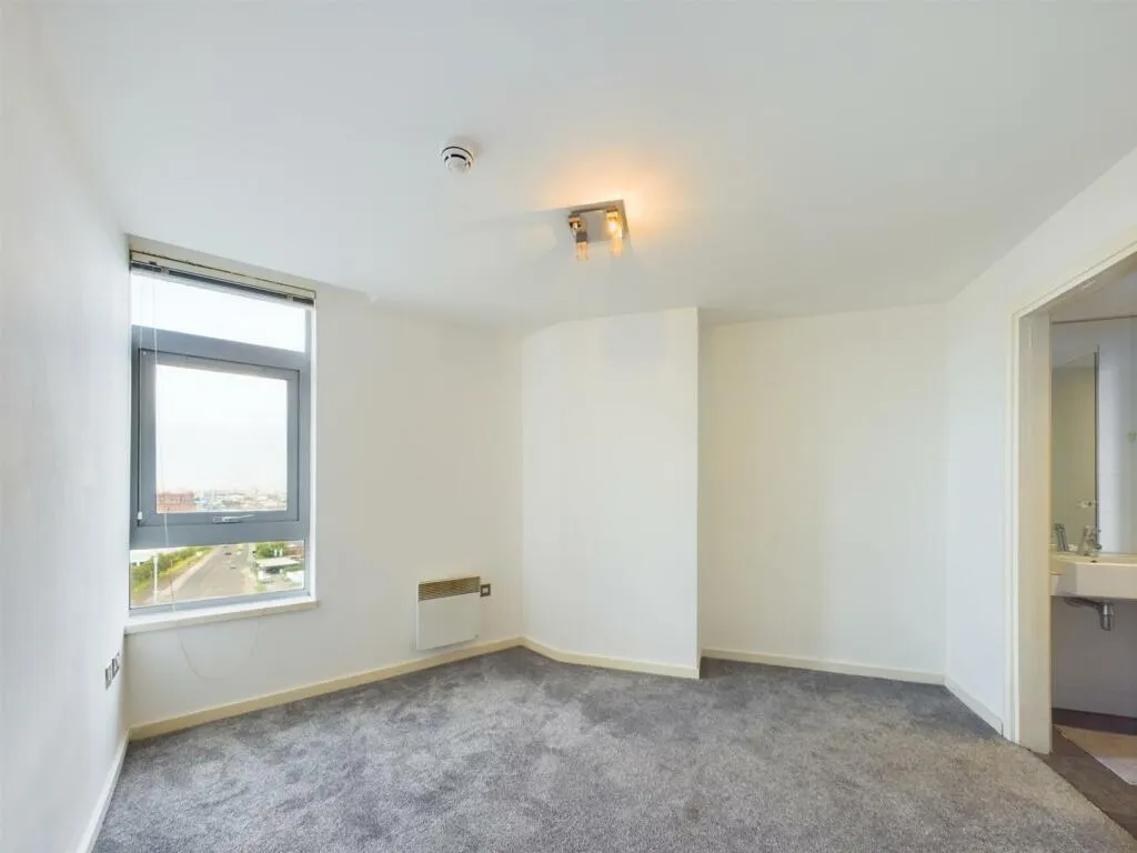 3 bed Apartment
