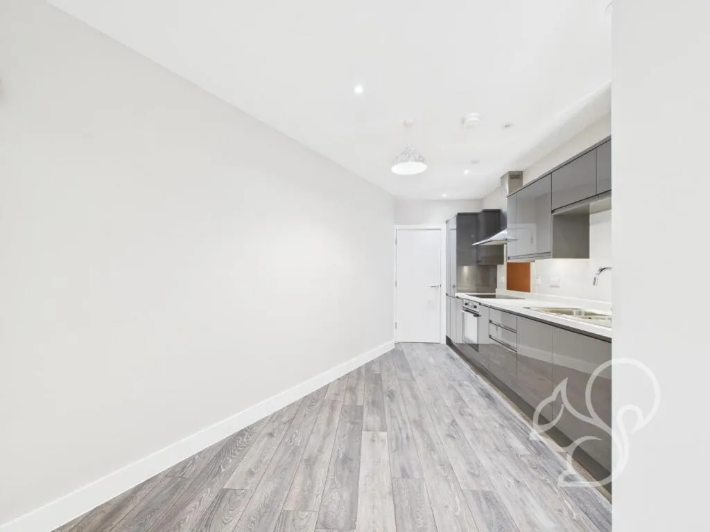 10 bed Block of Apartments