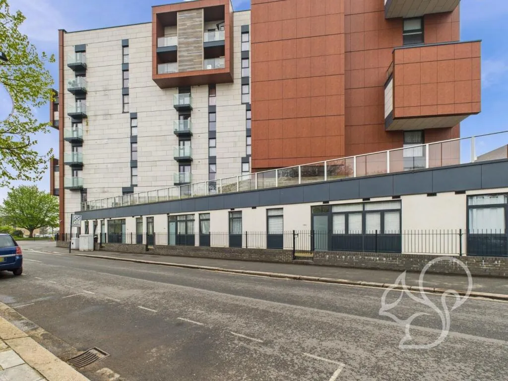 10 bed Block of Apartments