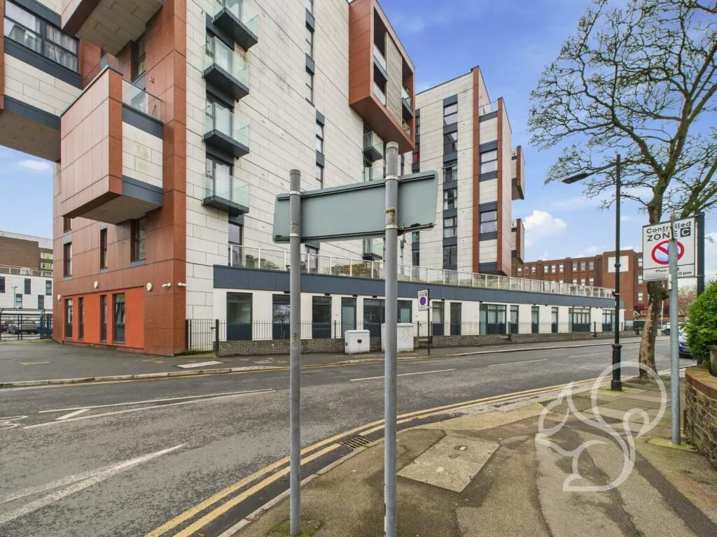 10 bed Block of Apartments
