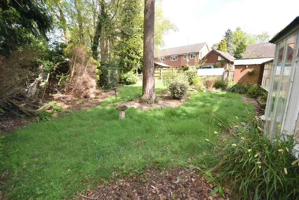2 bed Detached Bungalow