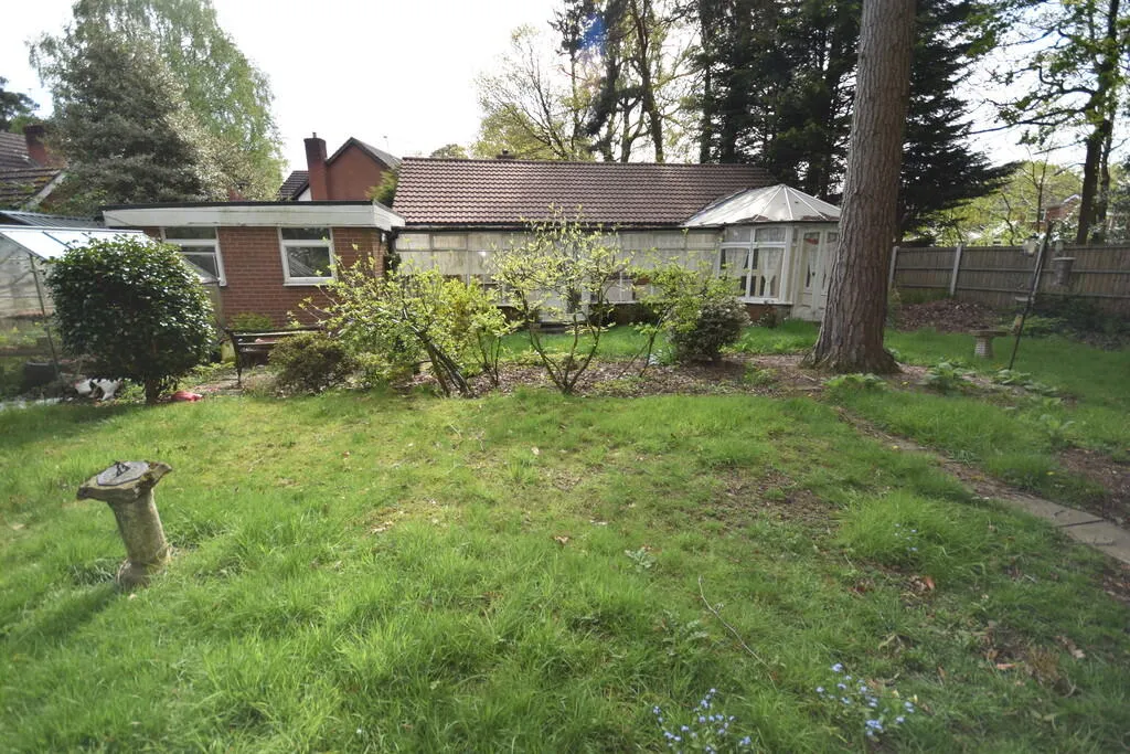 2 bed Detached Bungalow