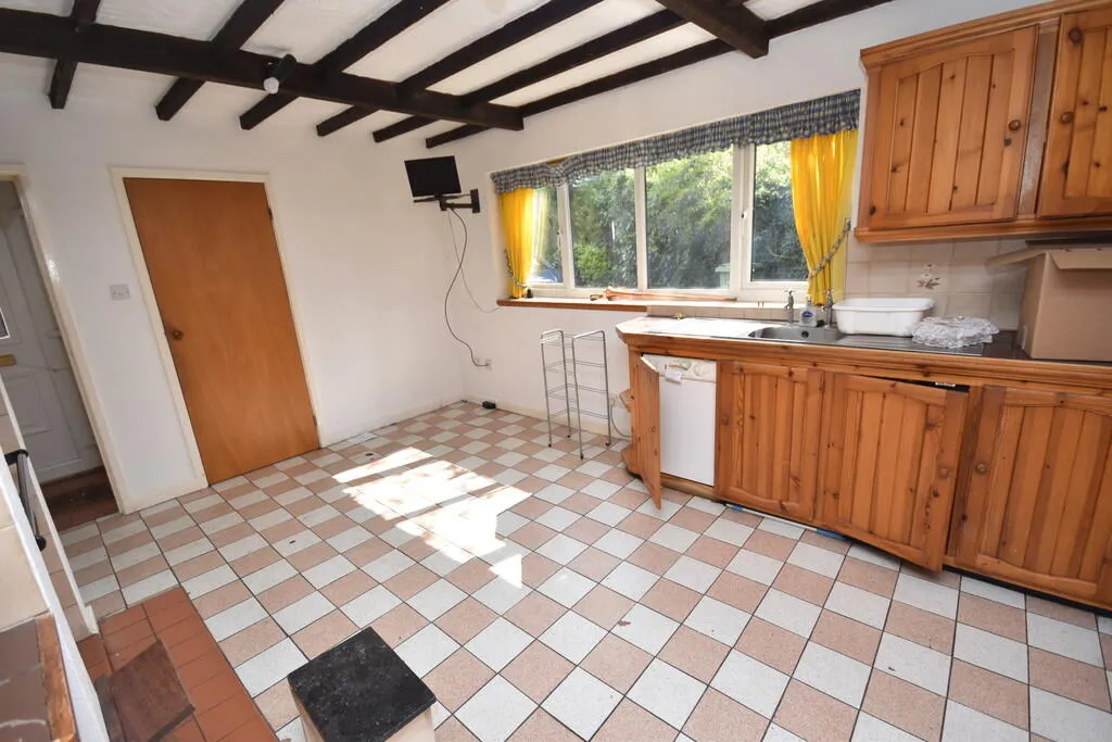 2 bed Detached Bungalow