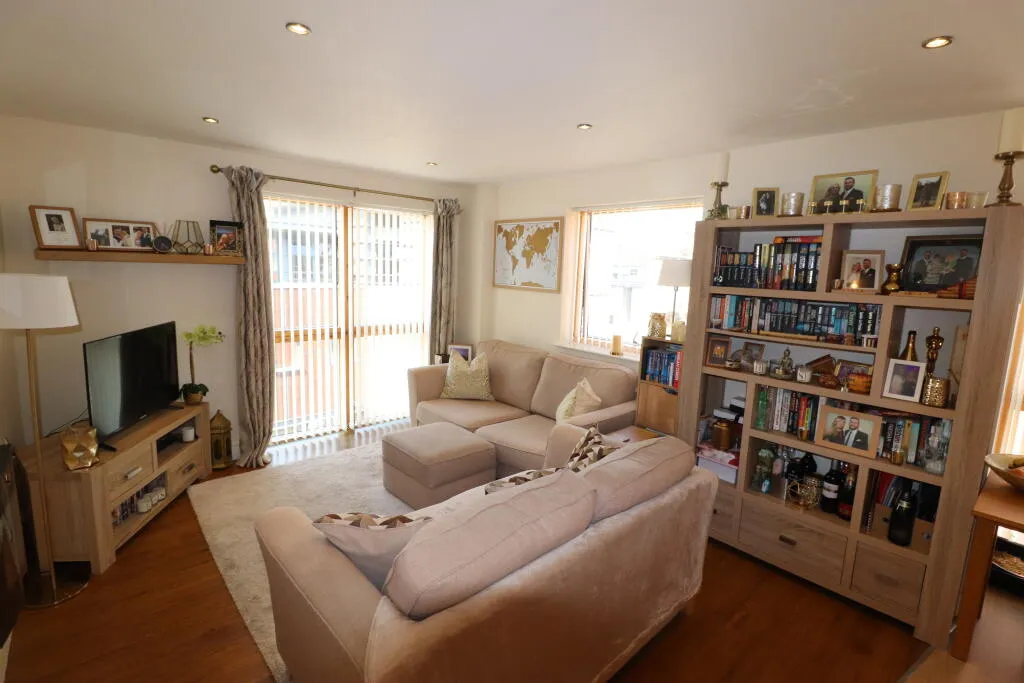 1 bed Apartment