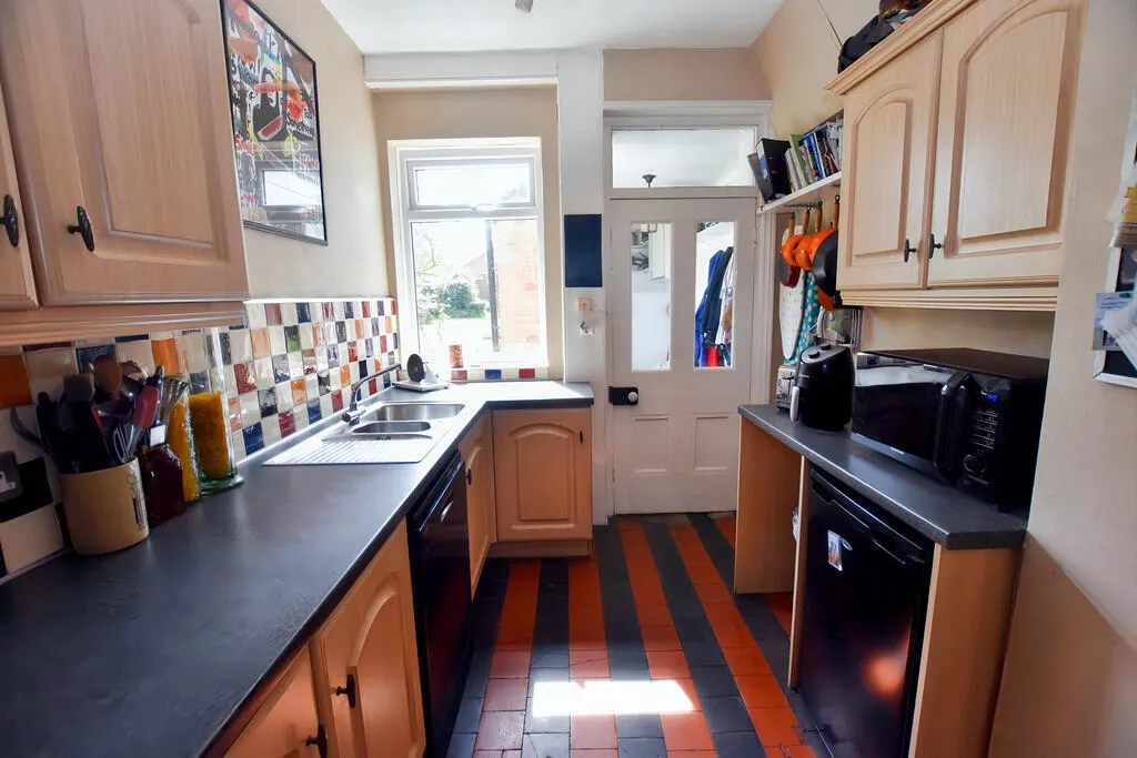 4 bed Semi-Detached