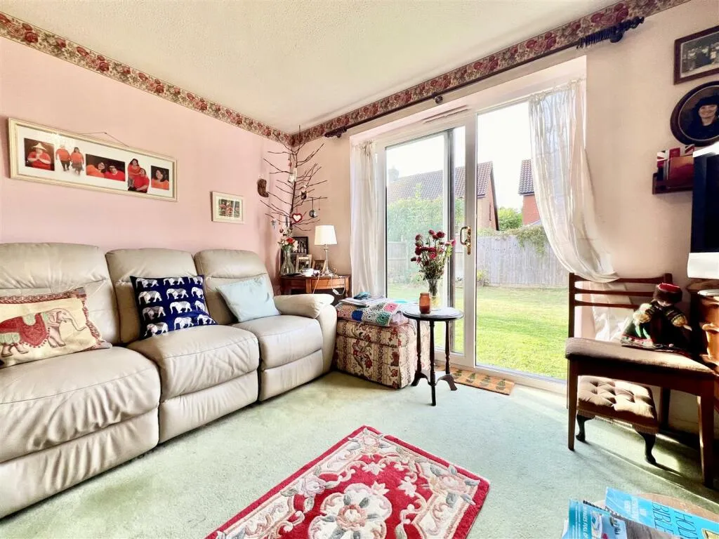 1 bed Ground Maisonette