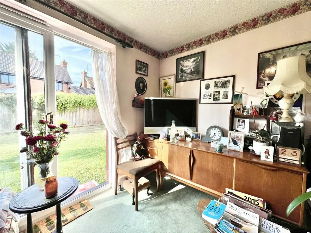 1 bed Ground Maisonette