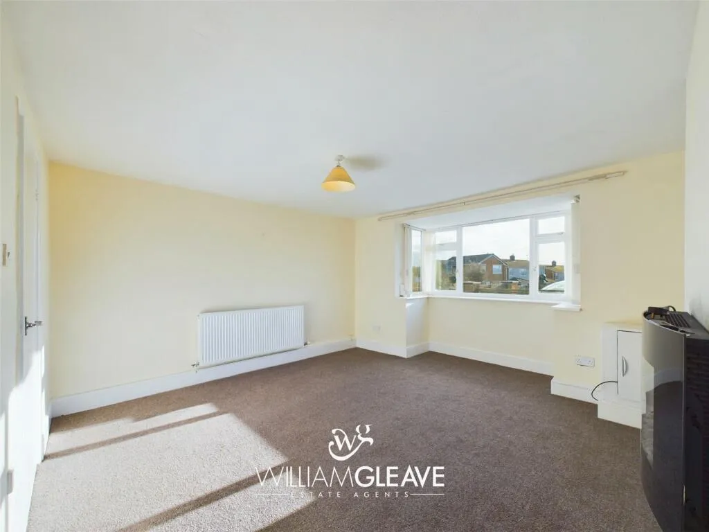 2 bed Semi-Detached