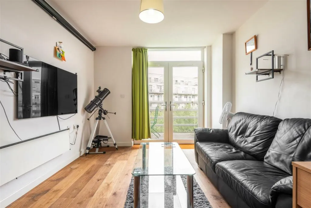 2 bed Apartment