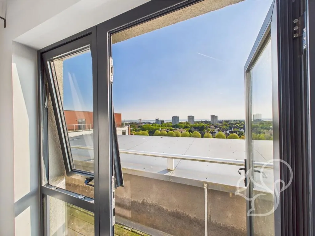 2 bed Apartment