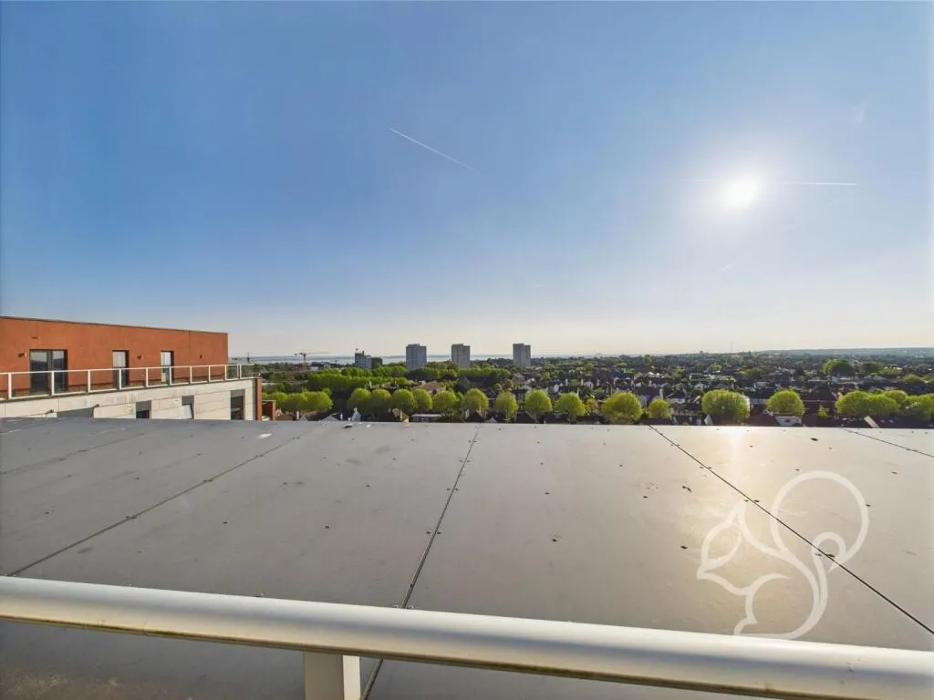 2 bed Apartment
