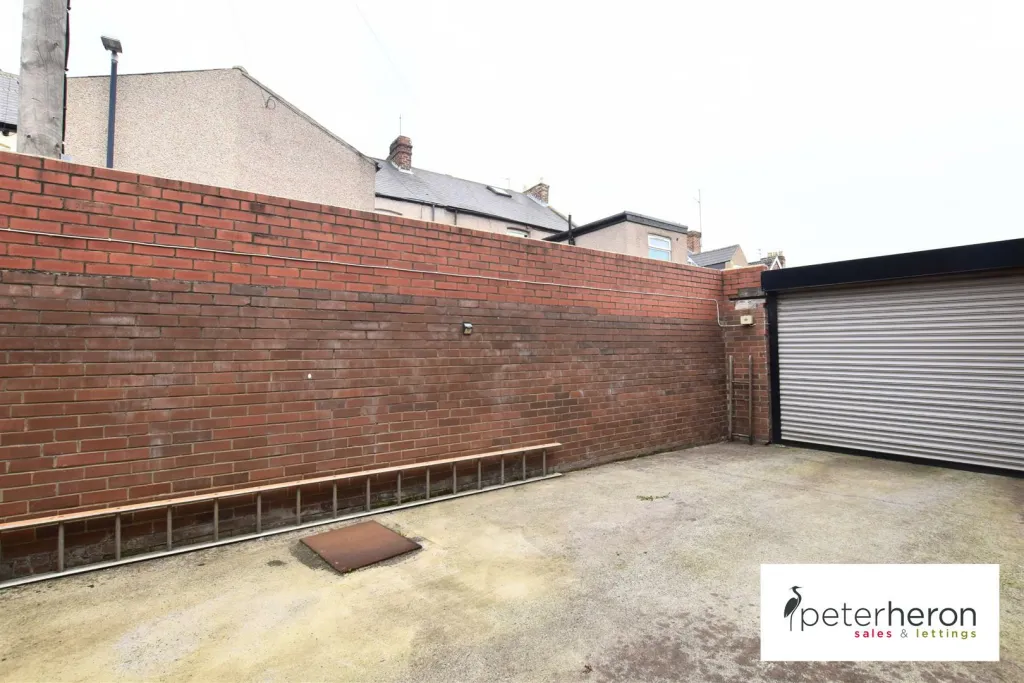 3 bed Terraced
