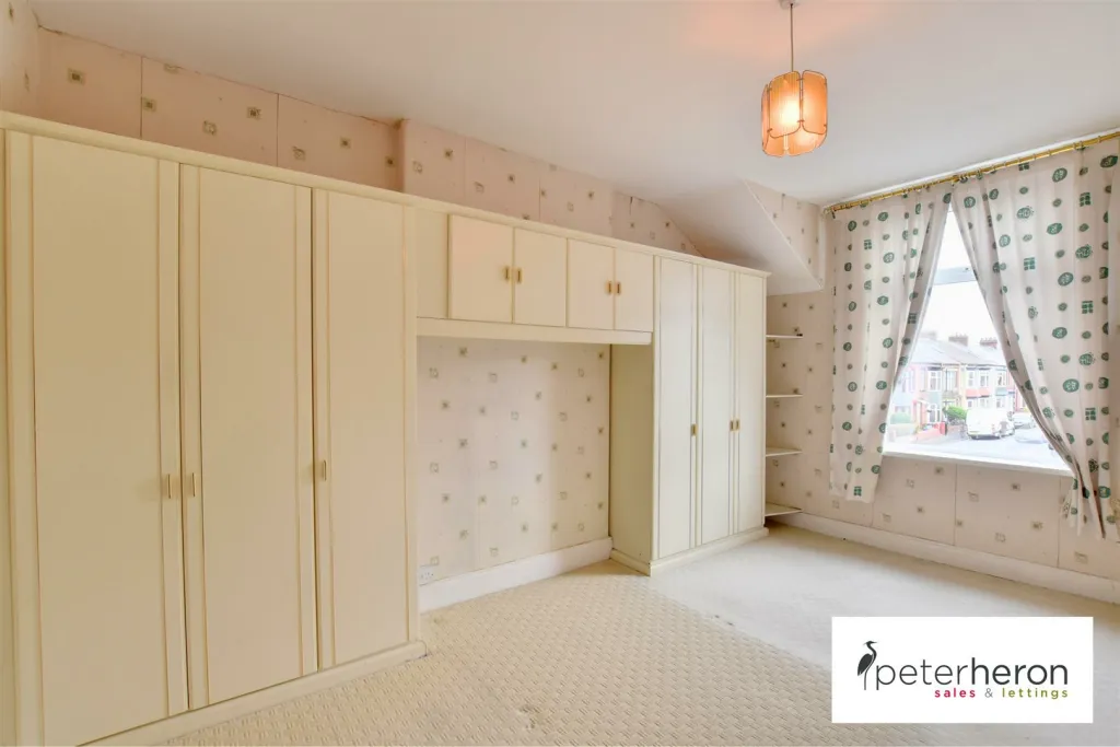 3 bed Terraced