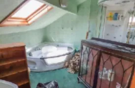2 bed Shop