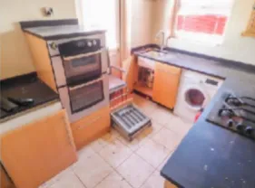 2 bed Shop