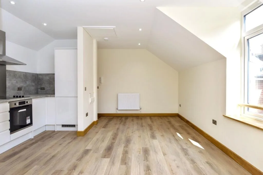 3 bed Block of Apartments