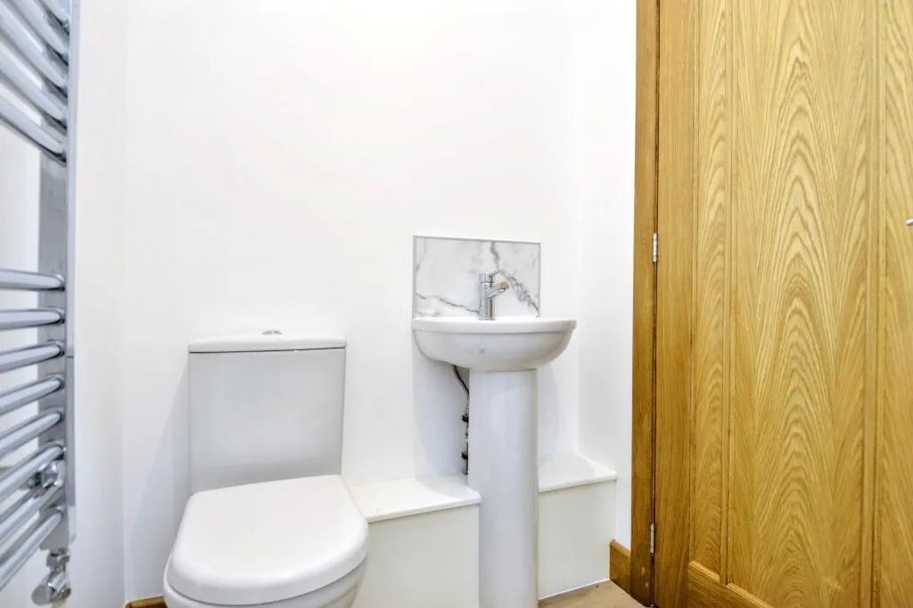 3 bed Block of Apartments