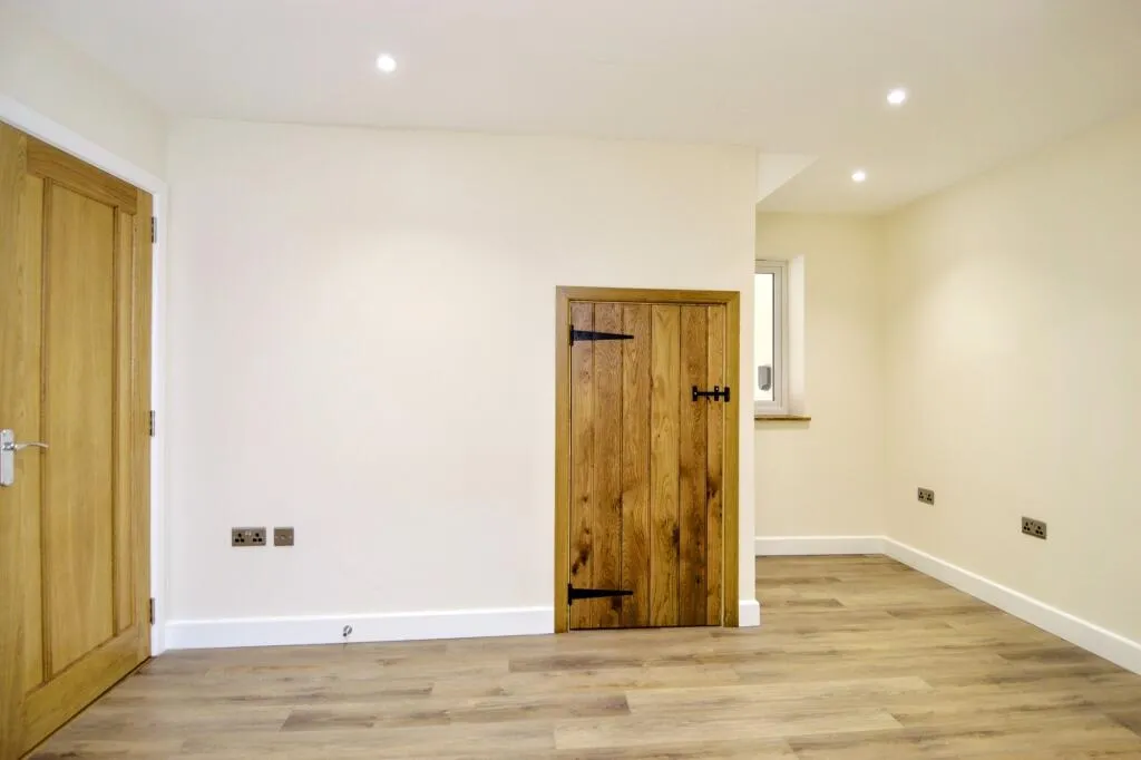 3 bed Block of Apartments