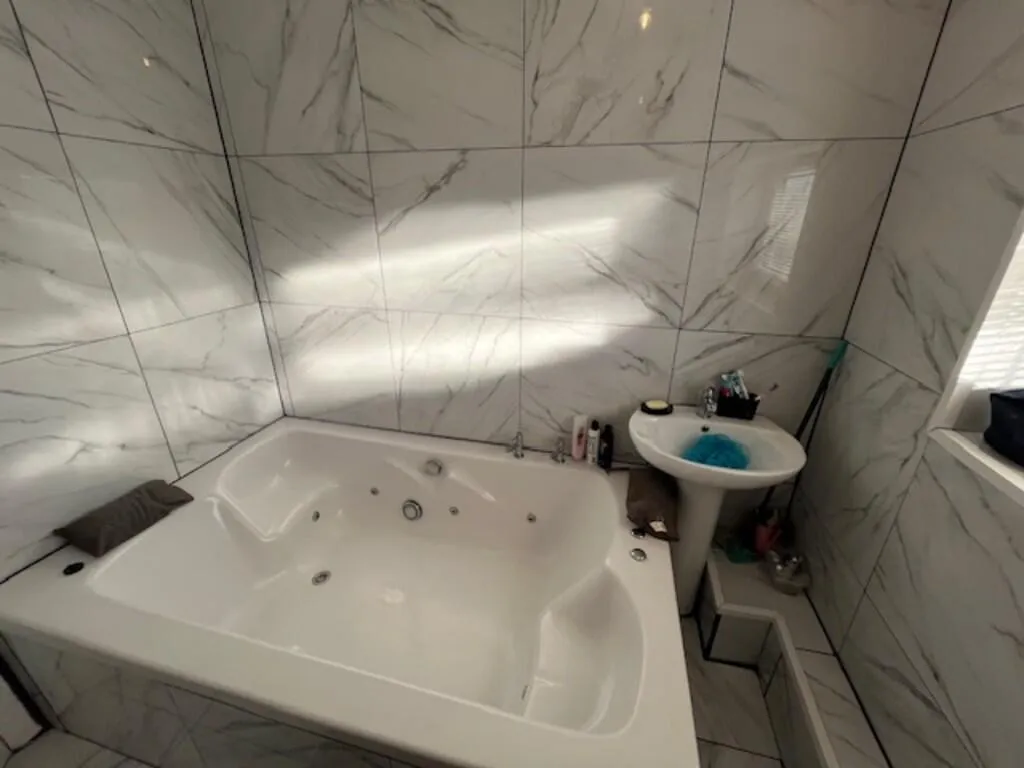 2 bed Semi-Detached