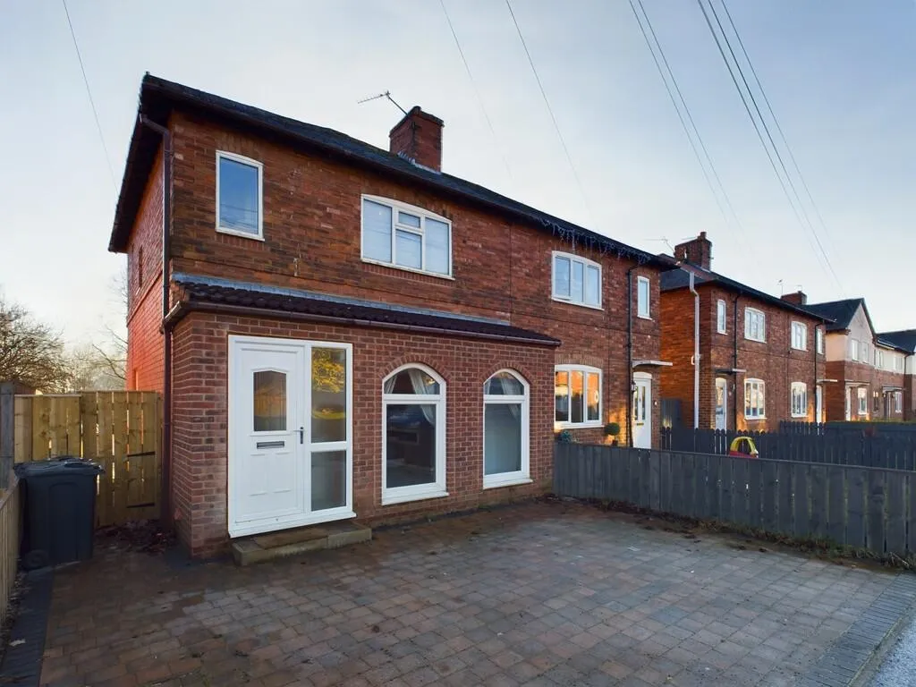 2 bed Semi-Detached