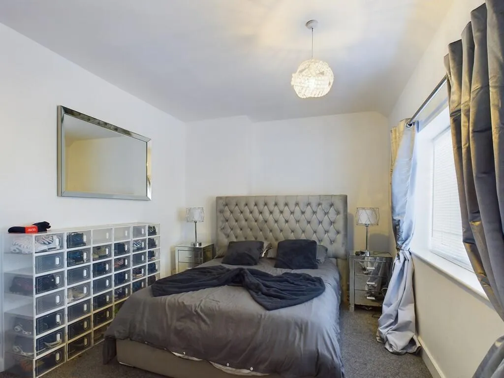 2 bed Semi-Detached