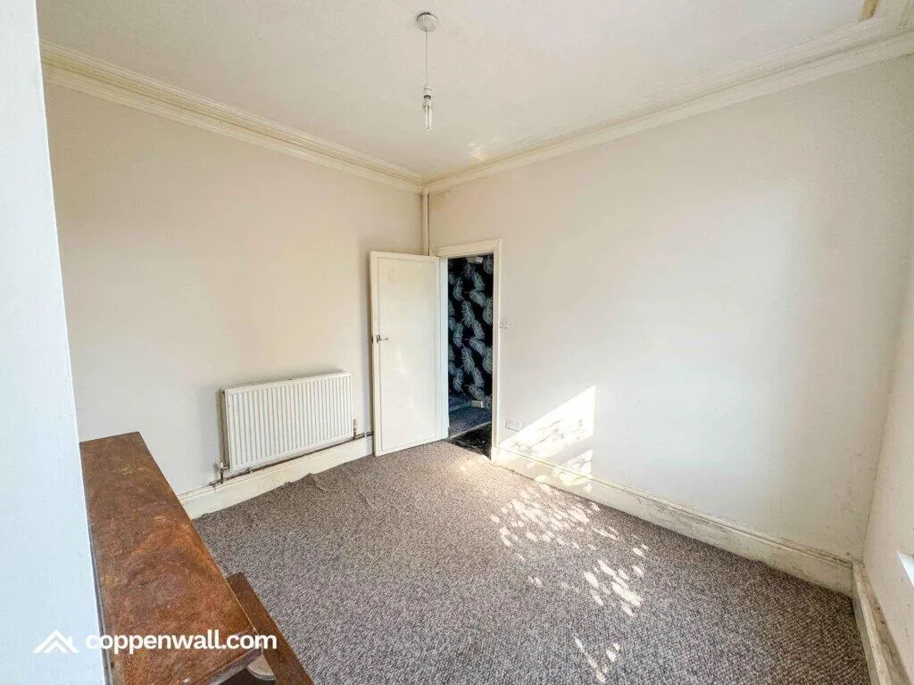 2 bed Terraced